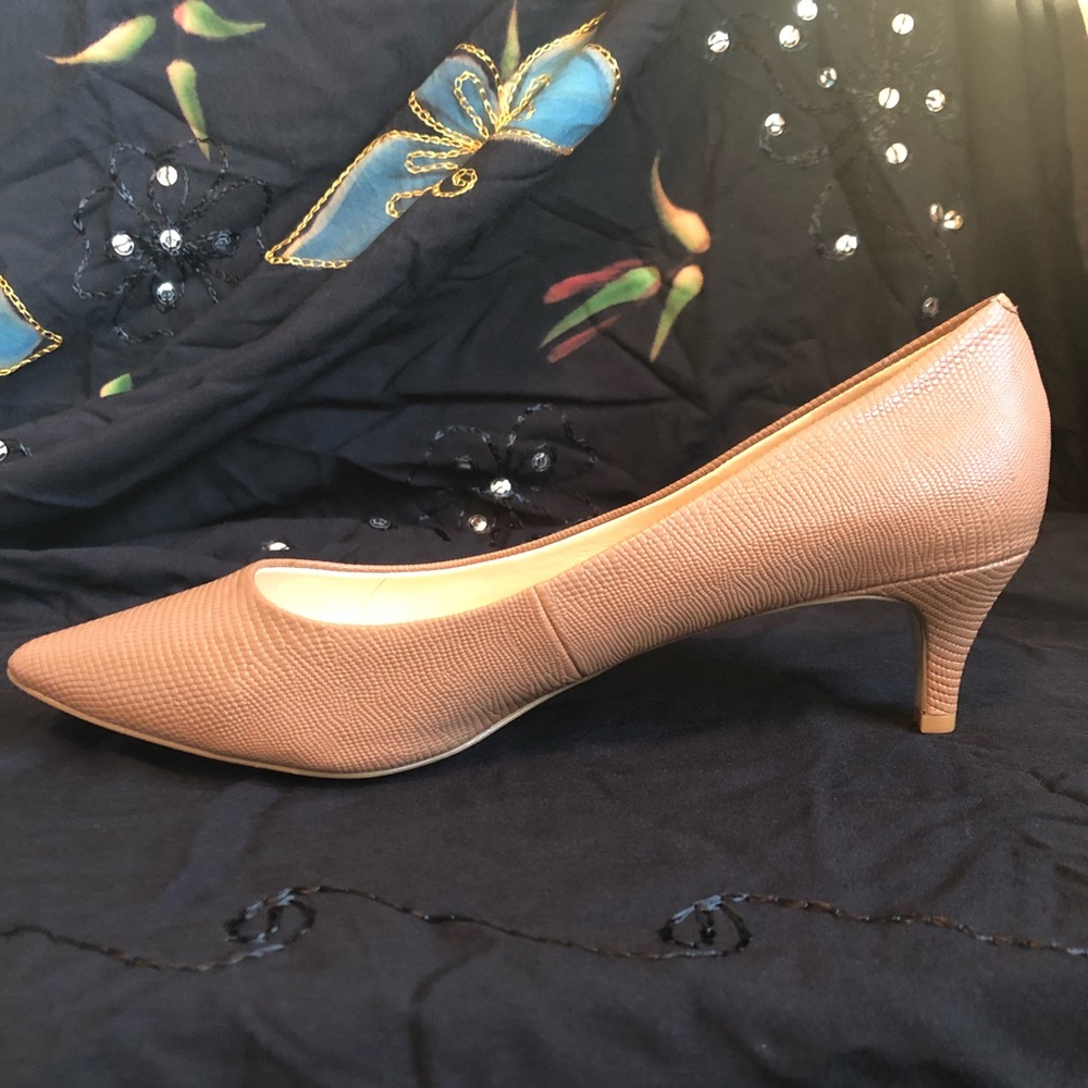 Nine West Kitten Heels